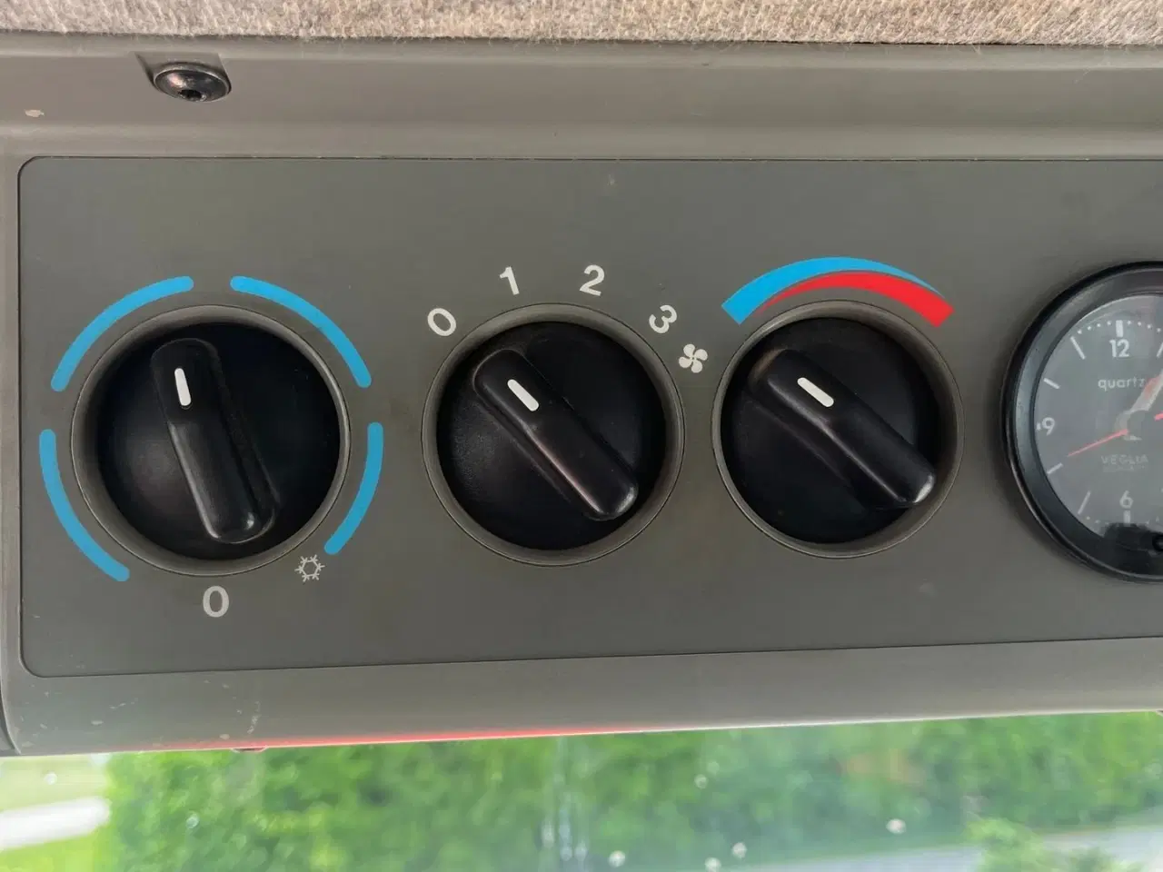 Billede 8 - Massey Ferguson 6260 PowerControl med frontlæsser og Topcon sporfølger