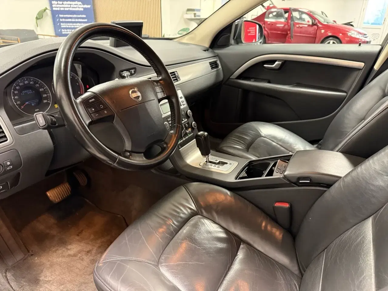 Billede 4 - Volvo V70 2,4 D Momentum Geartronic 163HK Stc 6g Aut.