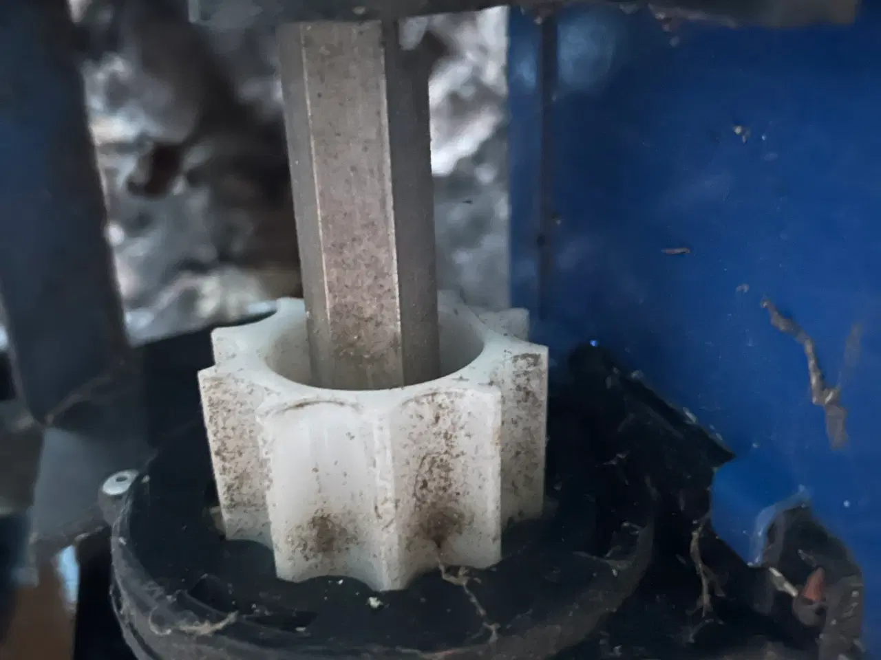 Billede 3 - Fiona så- gødningskasse