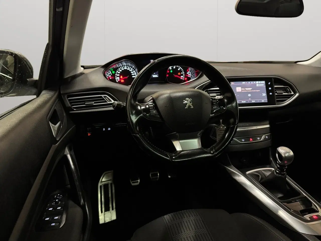 Billede 5 - Peugeot 308 1,6 BlueHDi 120 Allure Sky