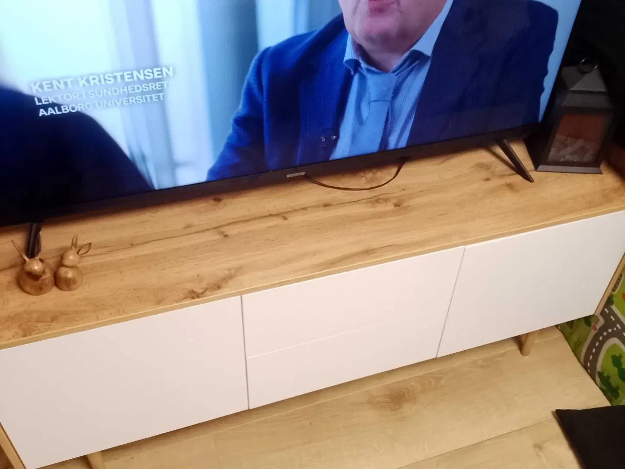 Billede 1 - Tv bord 