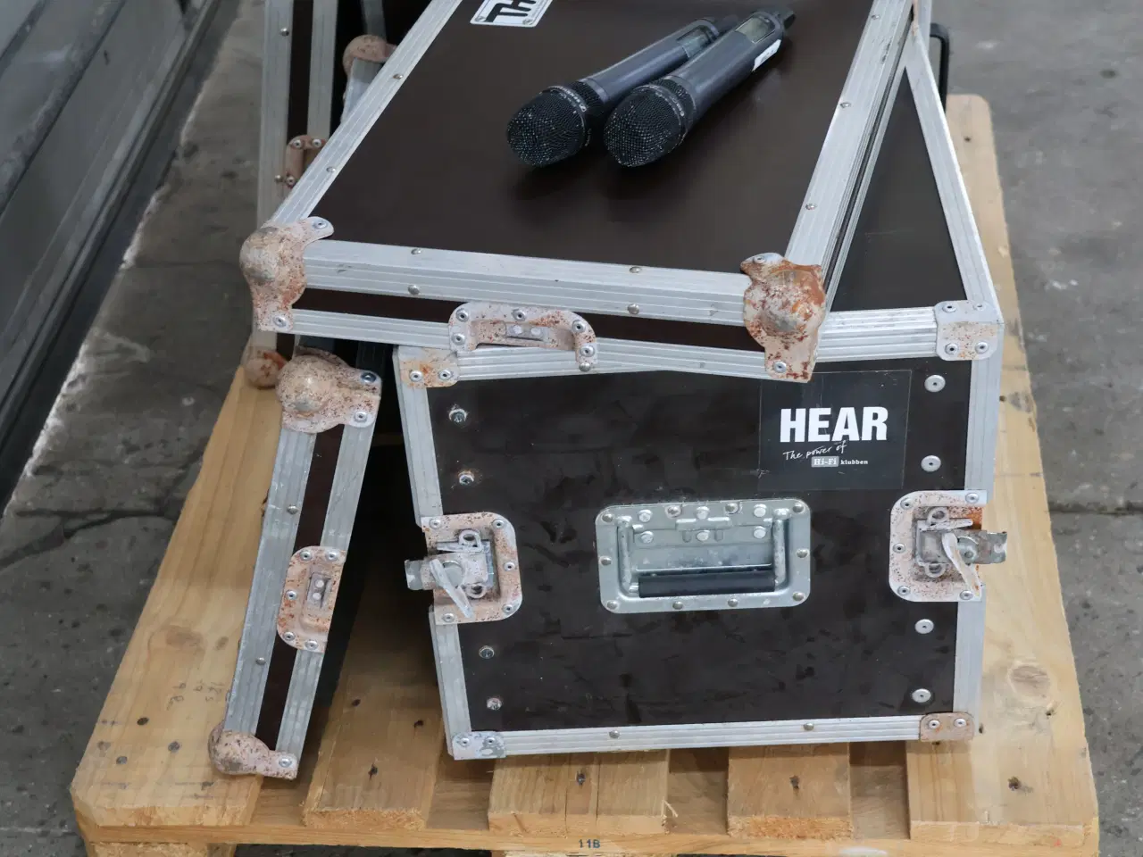 Billede 16 - Lydudstyr i flightcase - stand ukendt.