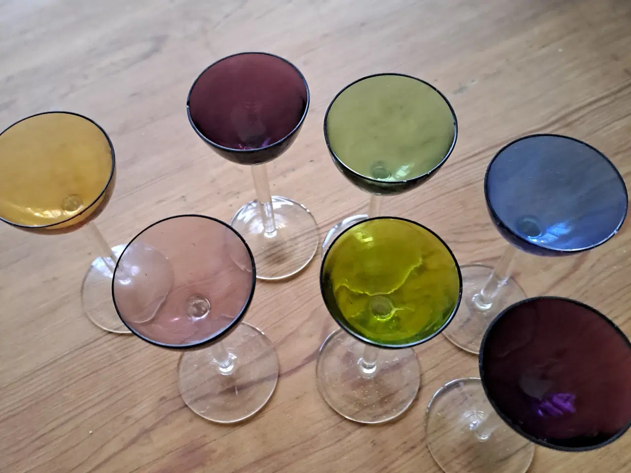 Billede 8 - 7 stk. farvede glas.