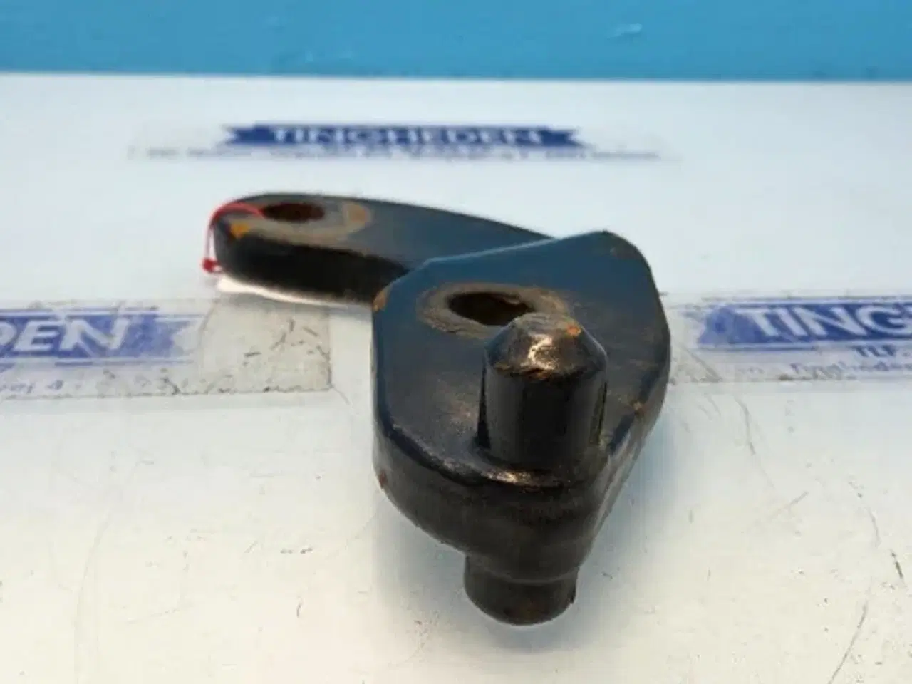 Billede 10 - New Holland TM165 Beslag R. 82006147