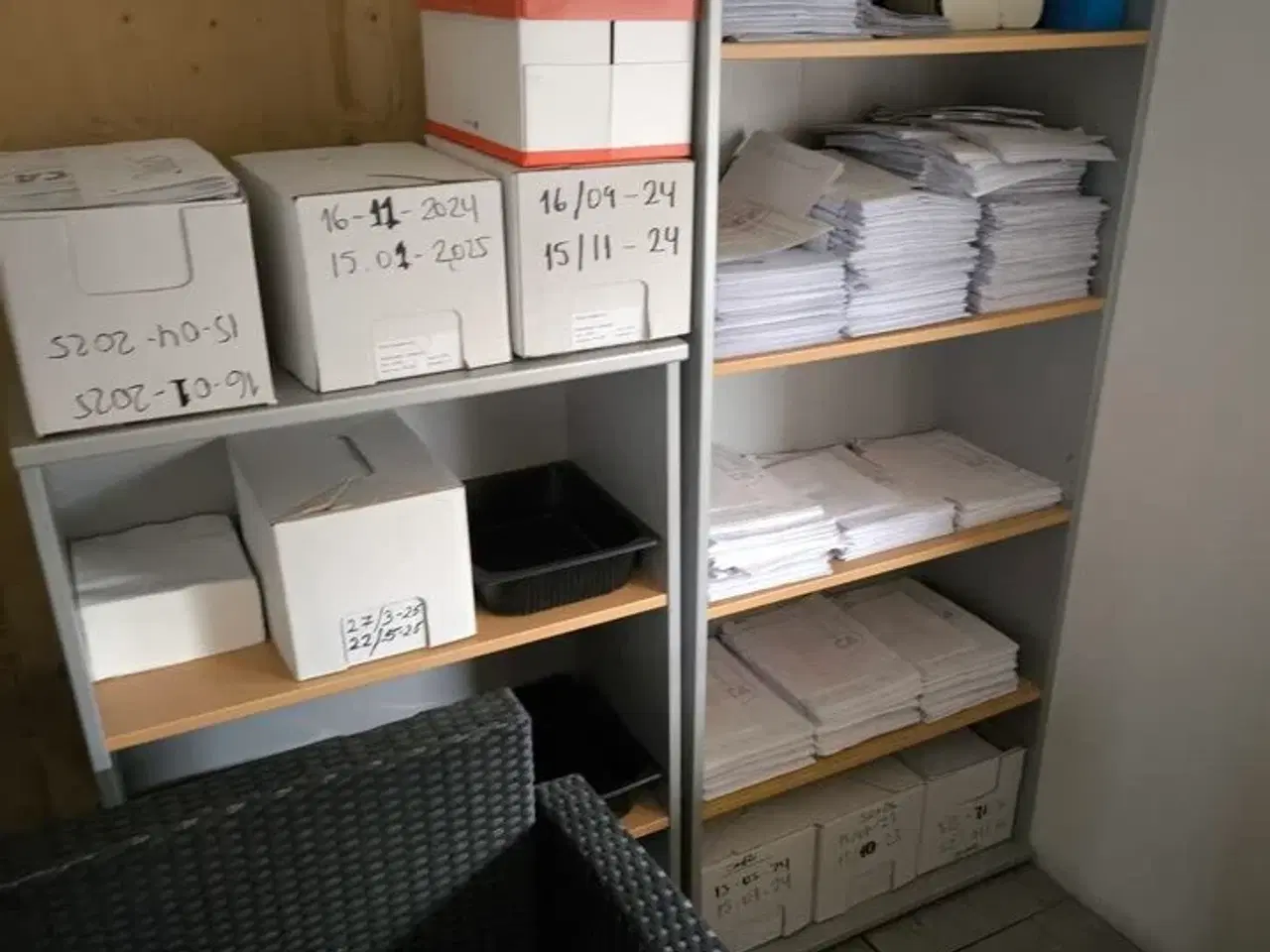 Billede 6 - Indhold i rum (se beskrivelse)