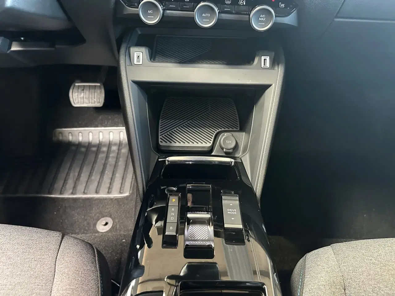 Billede 12 - Citroën ë-C4 X 50 Shine
