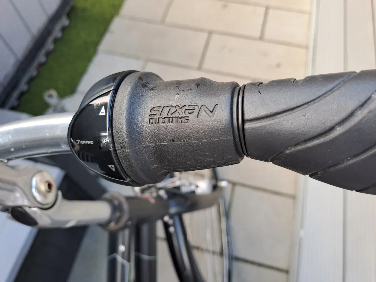 Billede 4 - Som ny Raleigh 52'  28' Hjul Letvægt