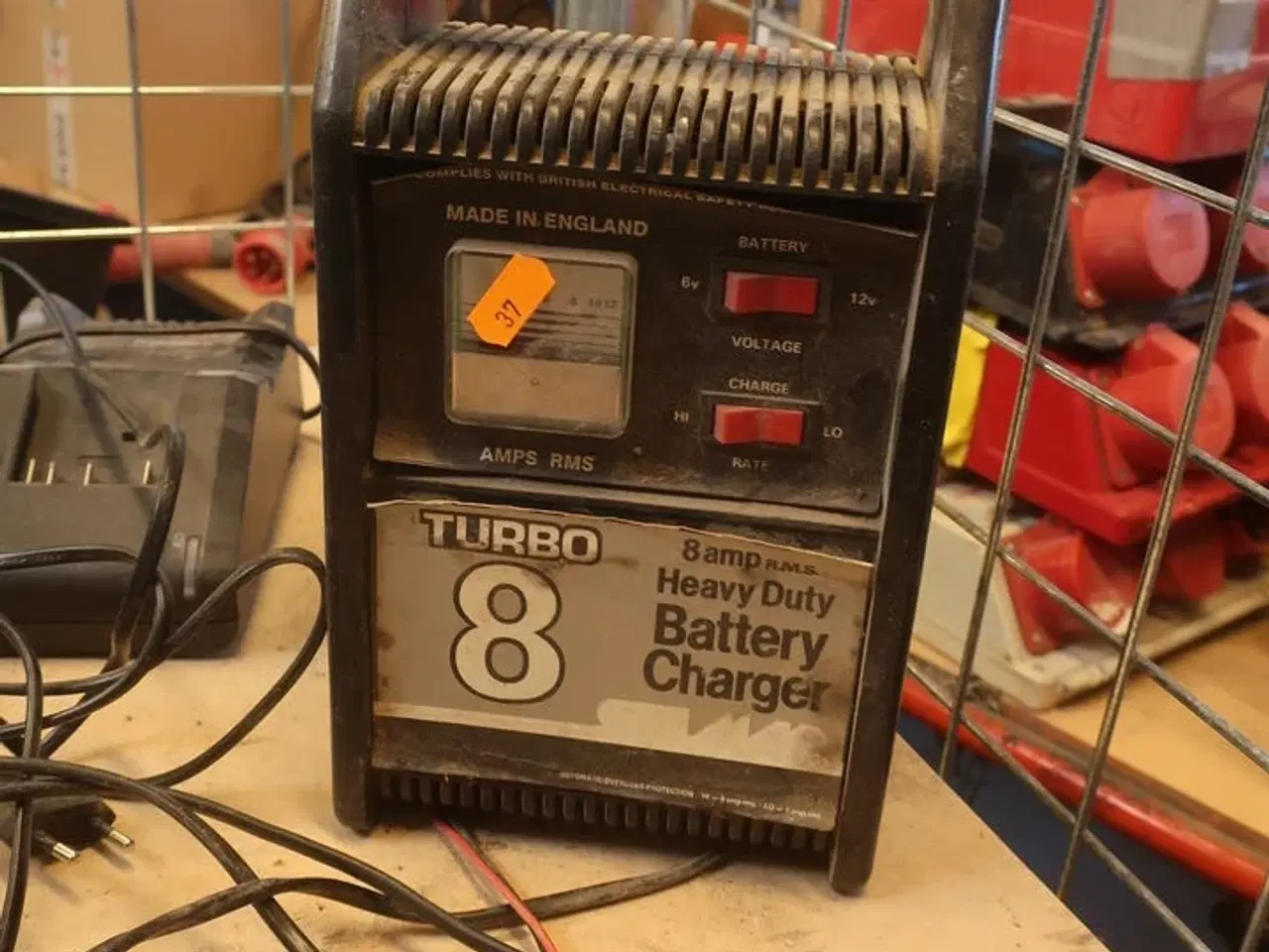 Billede 2 - Stiksav, 8 stk. lader BOSCH og batterilader