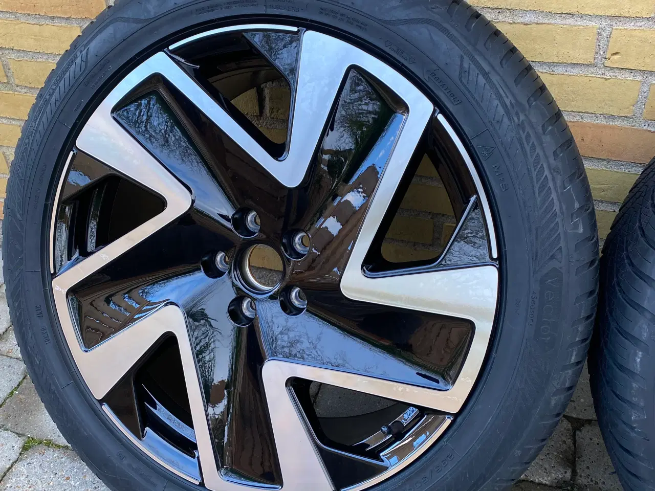 Billede 3 - 20” ID BUZZ Helårs Goodyear 