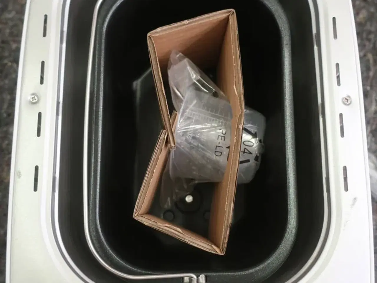 Billede 3 - Bagemaskine ADLER AD 6019