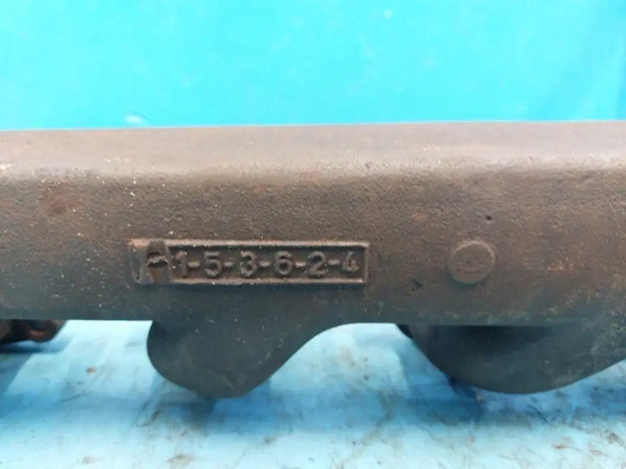 Billede 5 - John Deere 955 Udstødningsmanifold AZ20007