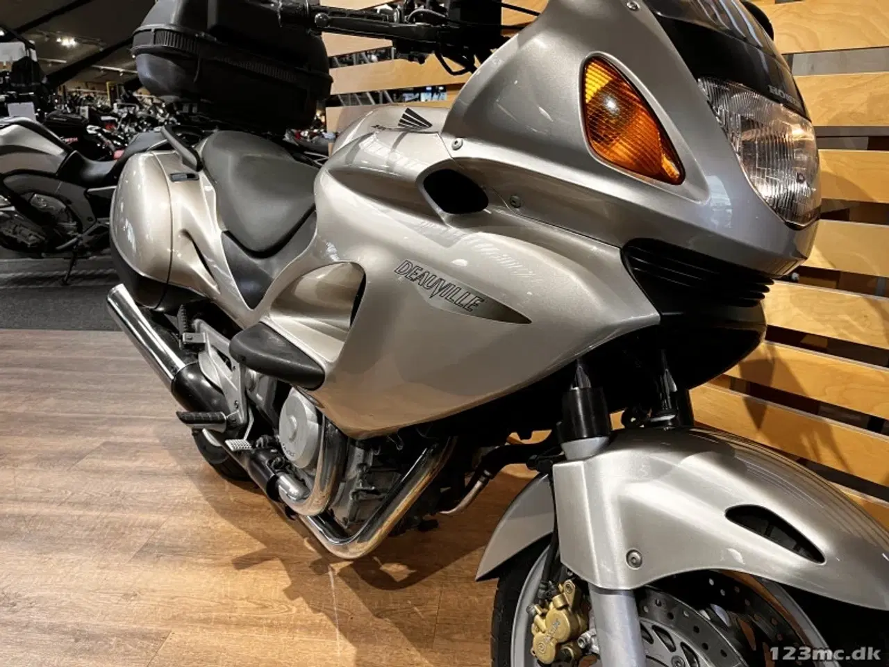 Billede 12 - Honda NT 650 Deauville Montesa