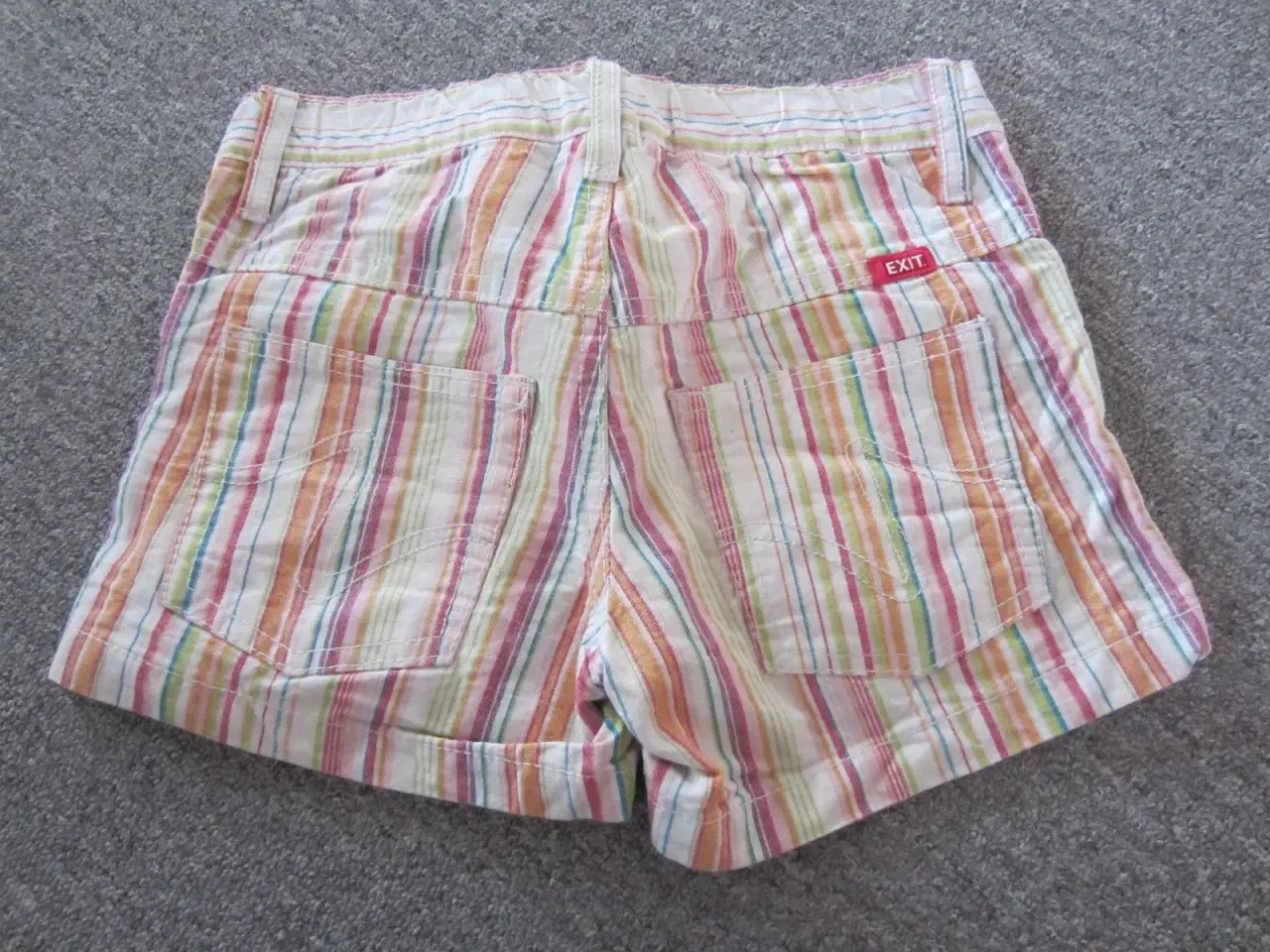 Billede 2 - Smarte shorts fra Exit pige str. 128