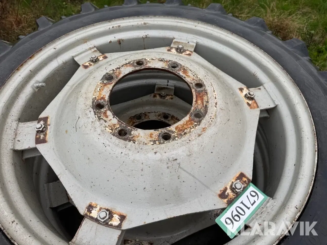 Billede 9 - Landbrugsdæk Kleber Radial 4 styks - 2 små og 2 store