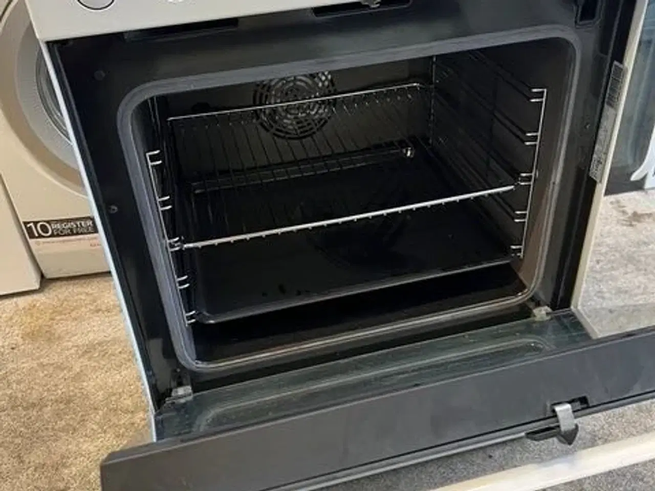 Billede 2 - Induktionskomfur ELECTROLUX