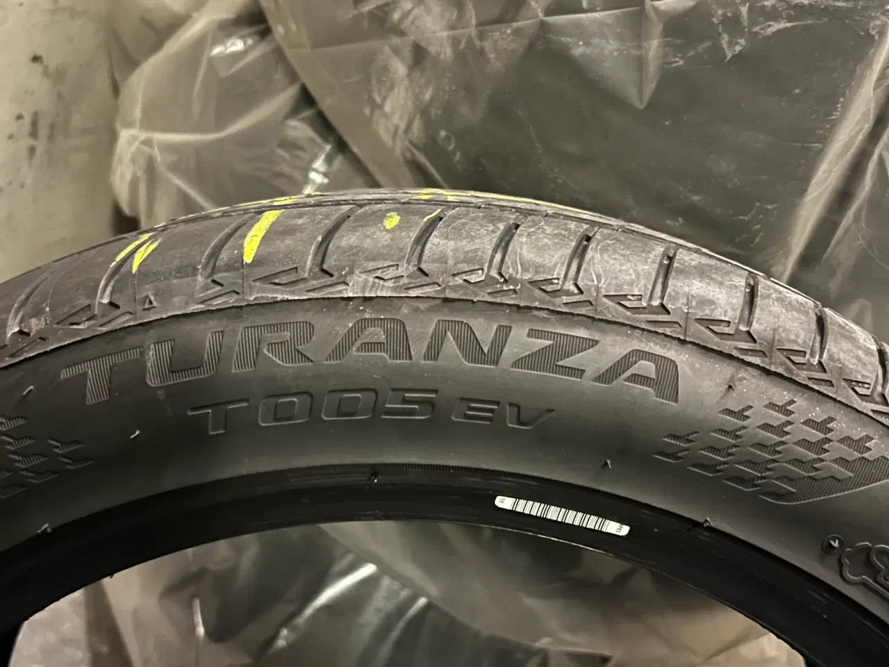 Billede 3 - 4 styk helt nye og ubrugte Bridgestone sommerdæk 