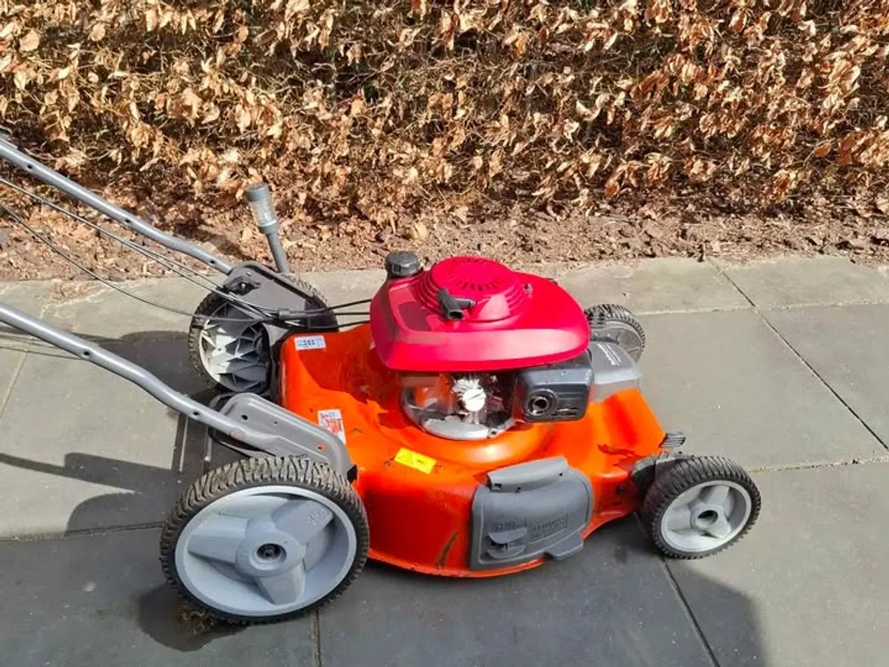 Billede 3 - Husqvarna selvkørende plæneklipper