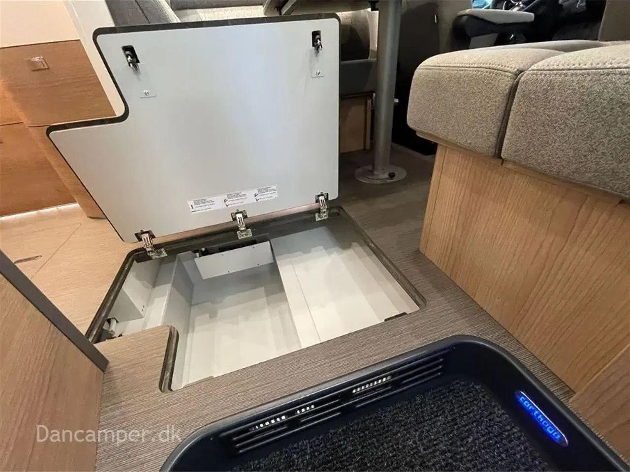 Billede 17 - 2026 - Carthago c-tourer I 145 LE   Design og komfort når det er bedst! MERCEDES 170 Hk, 9-trin aut.gear, adaptiv fartpilot,  4,2/4,5 tons totalvægt