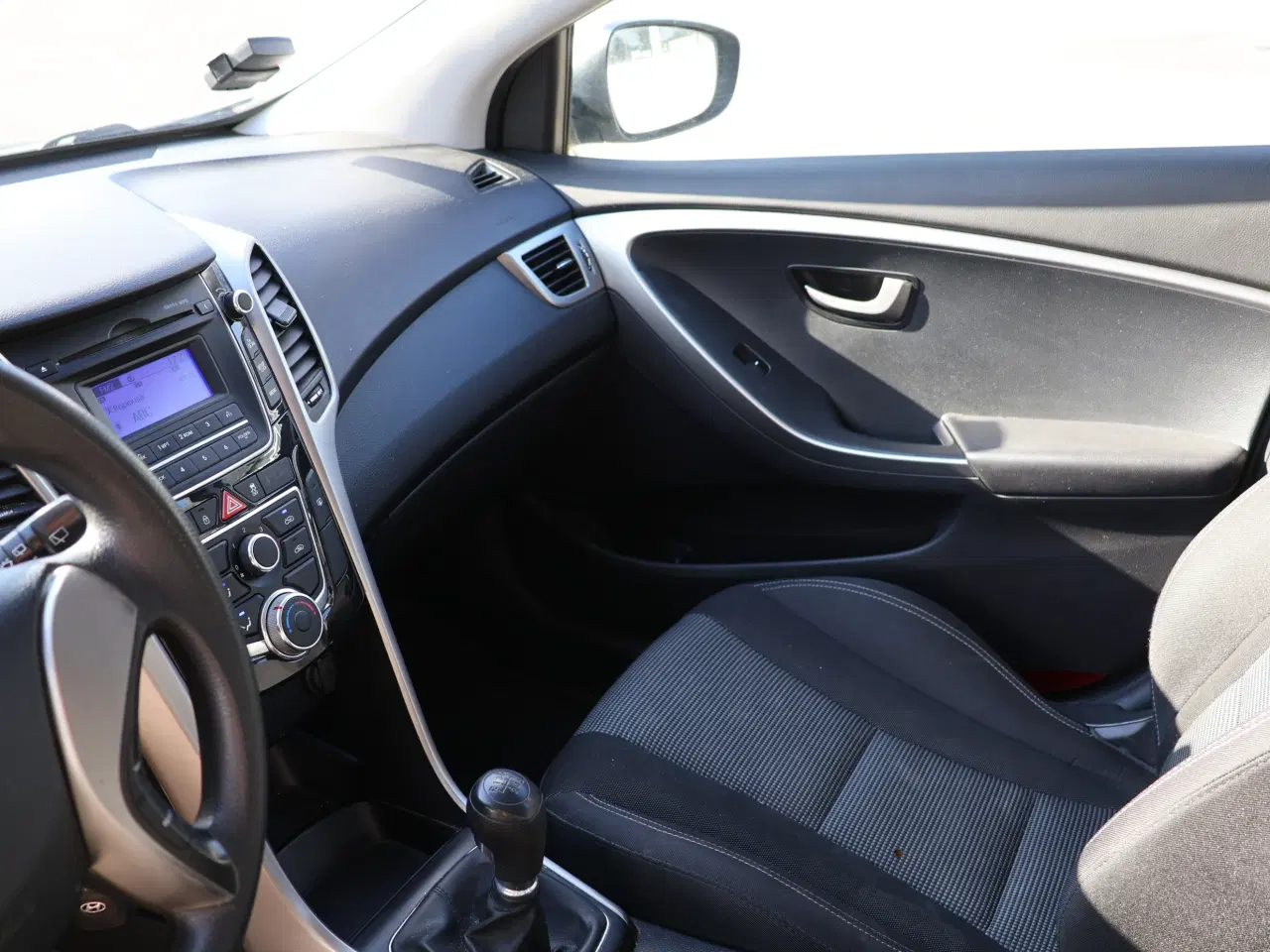 Billede 13 - Hyundai I30 1,4 Benzin årgang 2012