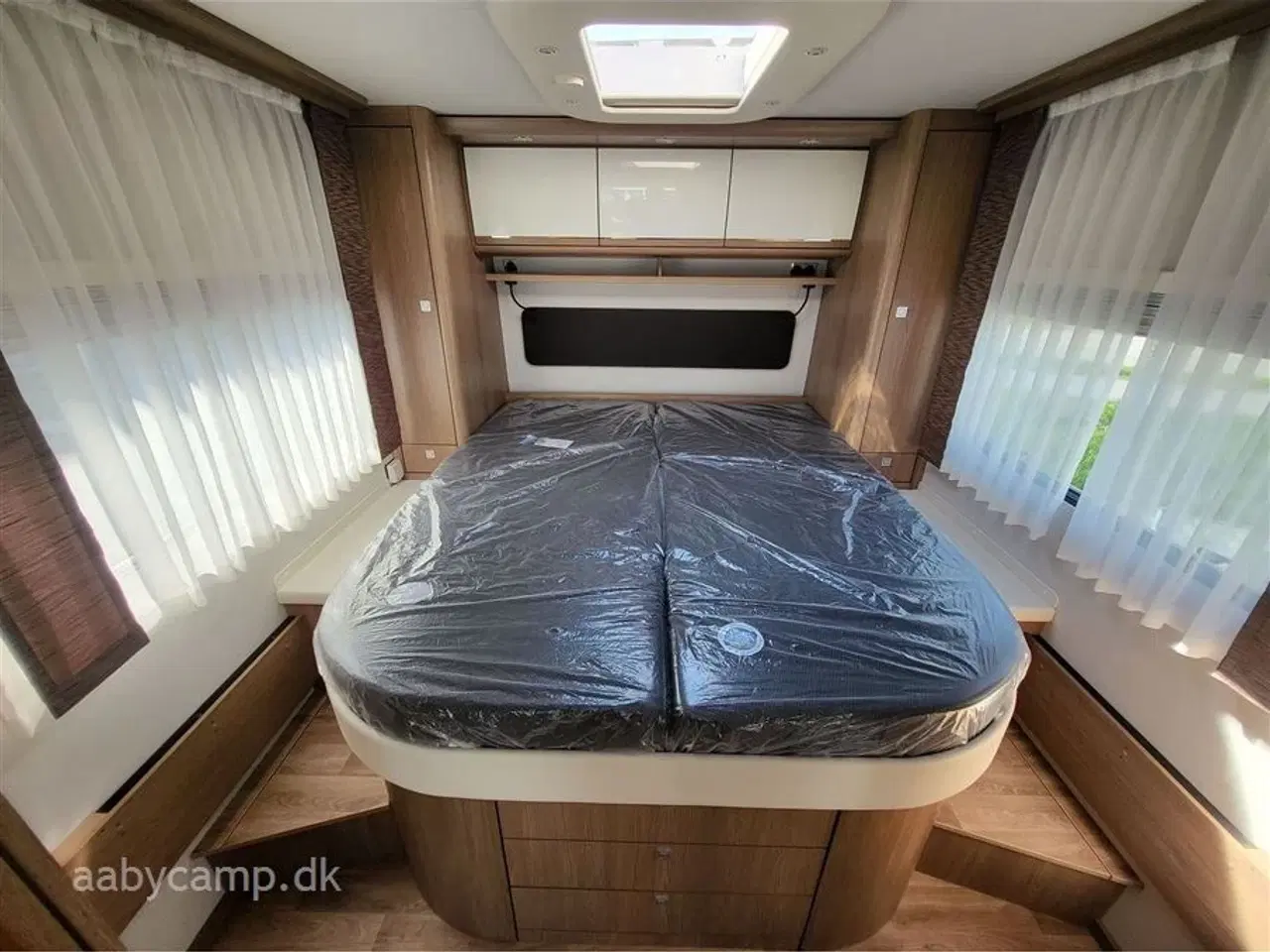 Billede 12 - 2025 - Morelo Palace 90 M   Autocamper på 1 Klasse