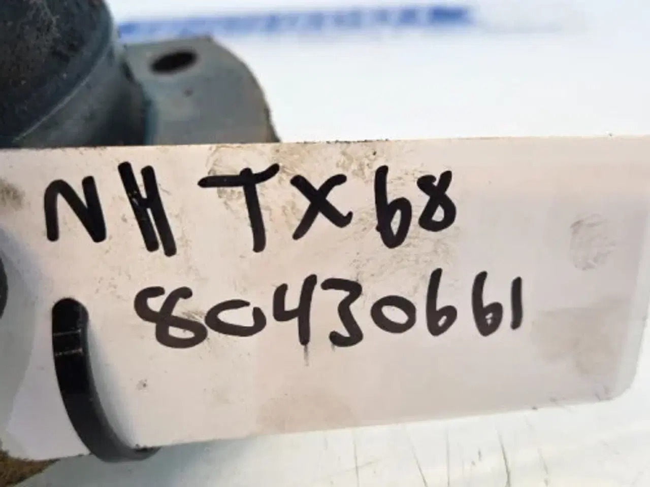 Billede 5 - New Holland TX68 Flange 80430661
