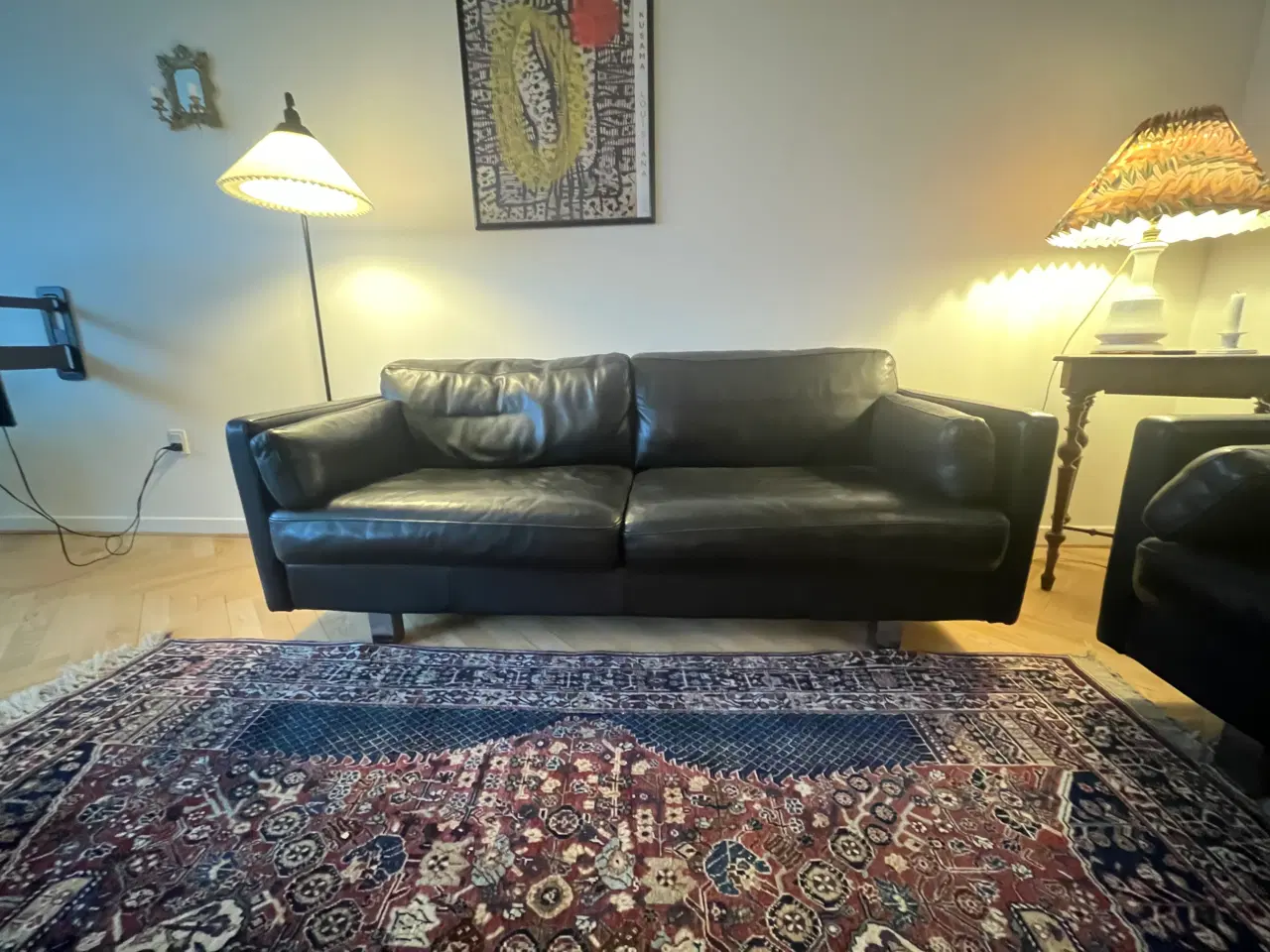 Billede 1 - 2 lækre sorte lædersofaer 