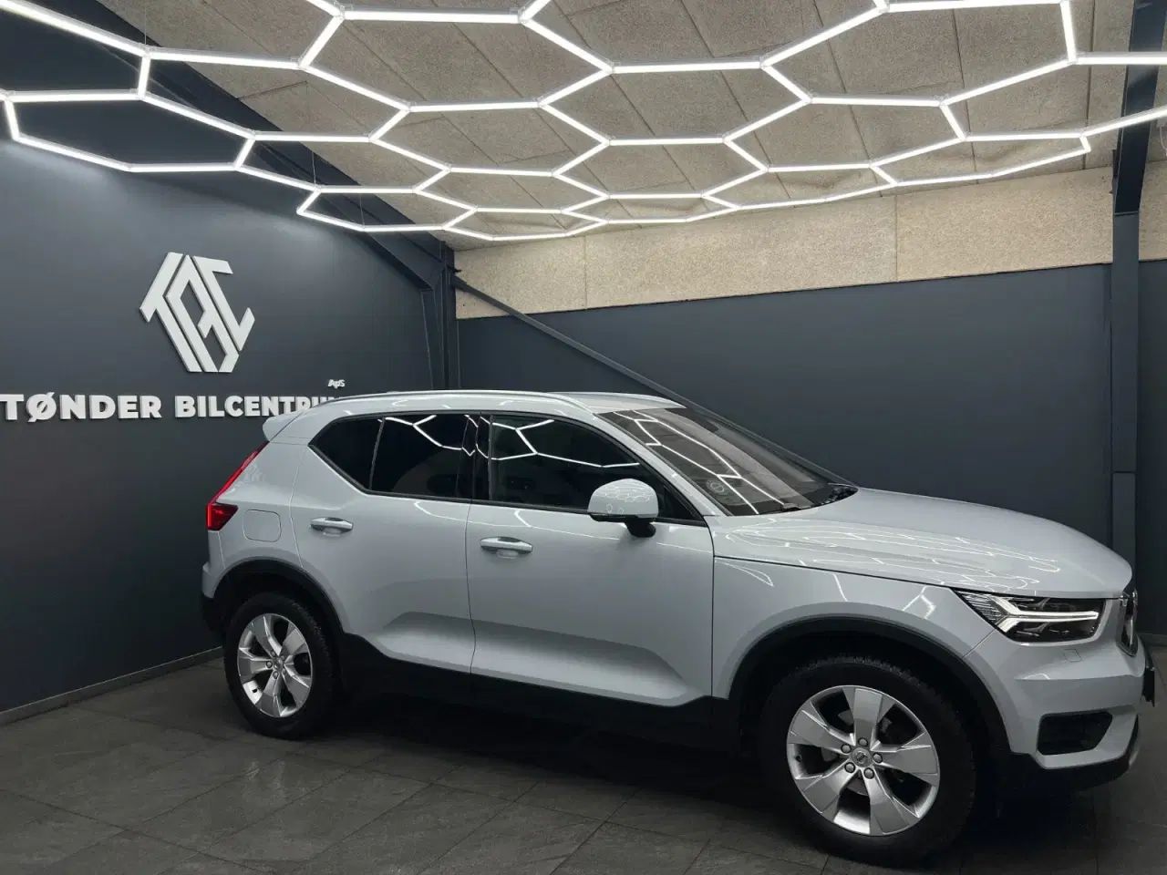 Billede 3 - Volvo XC40 1,5 T3 163 Momentum aut.