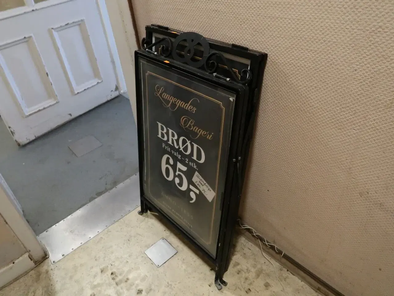 Billede 1 - 2 stk. skilte