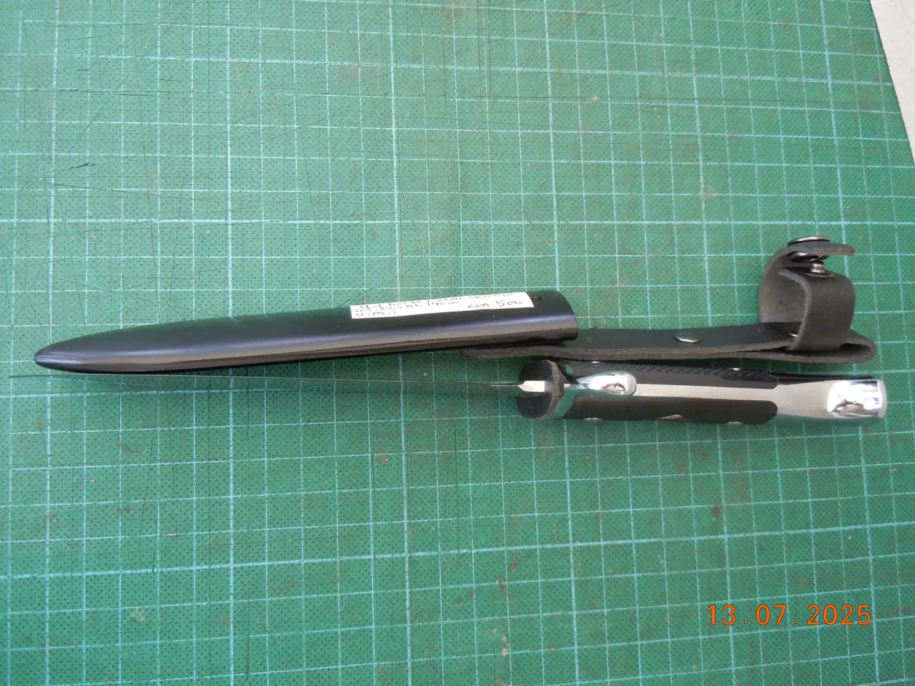 Billede 4 - H J Kniv i stålskede.
