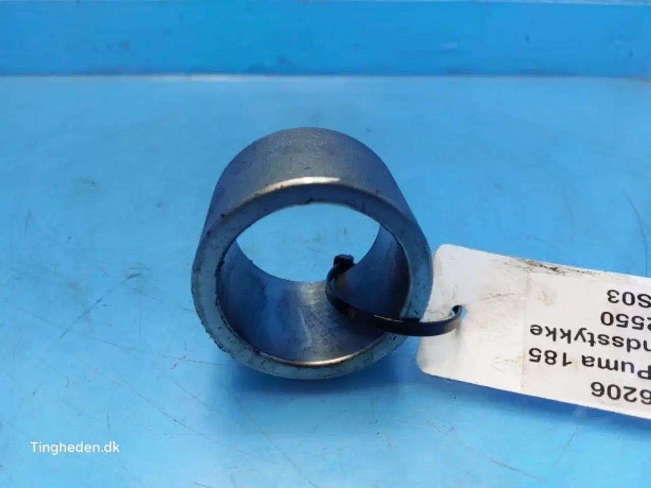 Billede 4 - Case Puma 185 Afstandsstykke 87542550