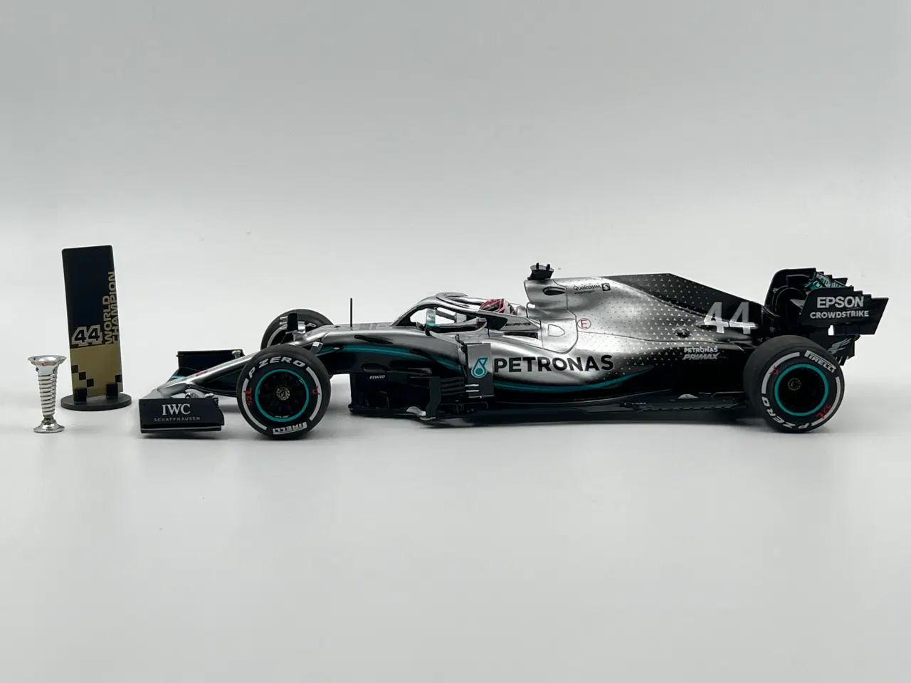 Billede 3 - 2019 Mercedes AMG Petronas M10 EQ Power+ #44  1:18