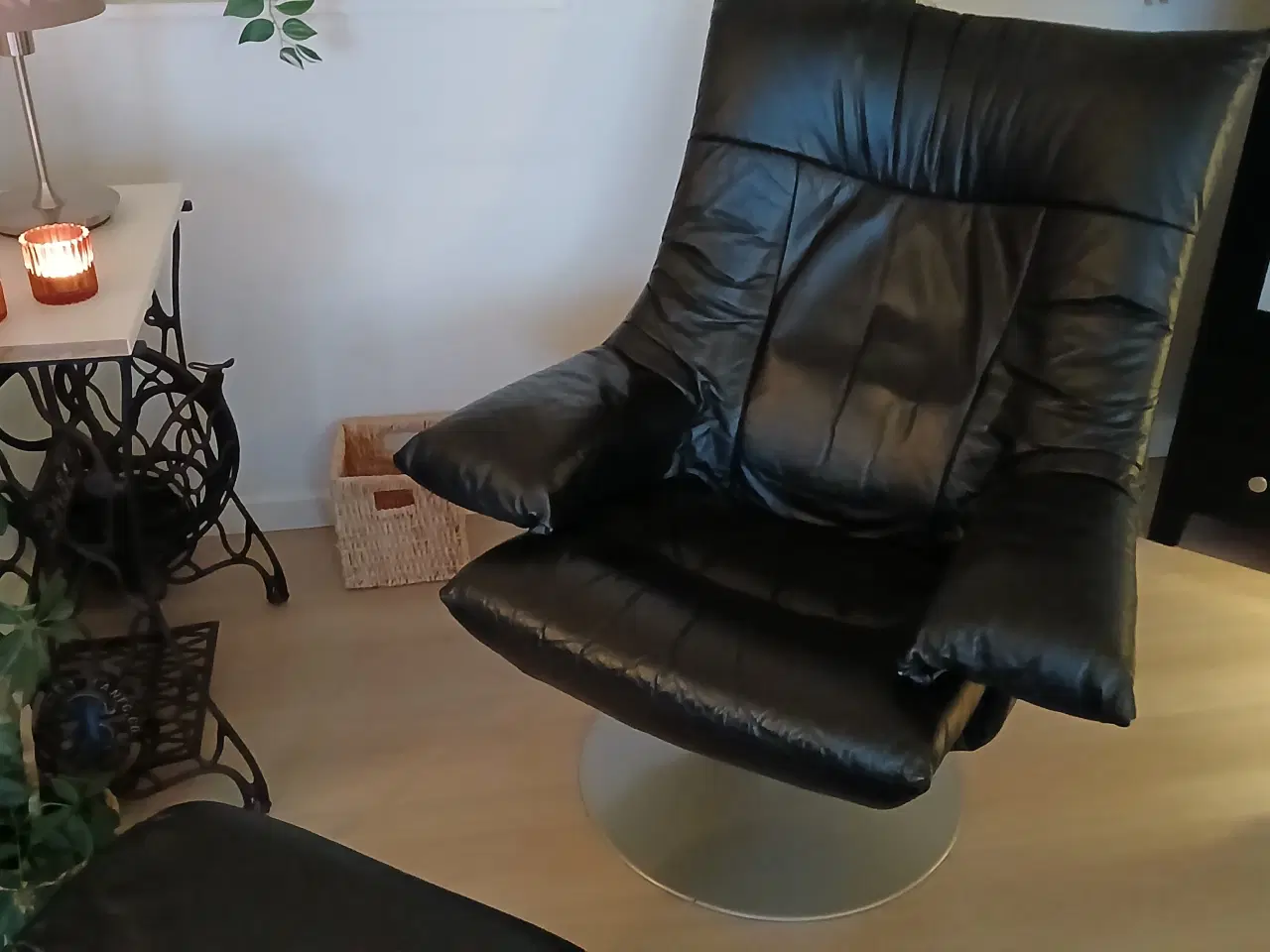 Billede 1 - Lænestol i læder