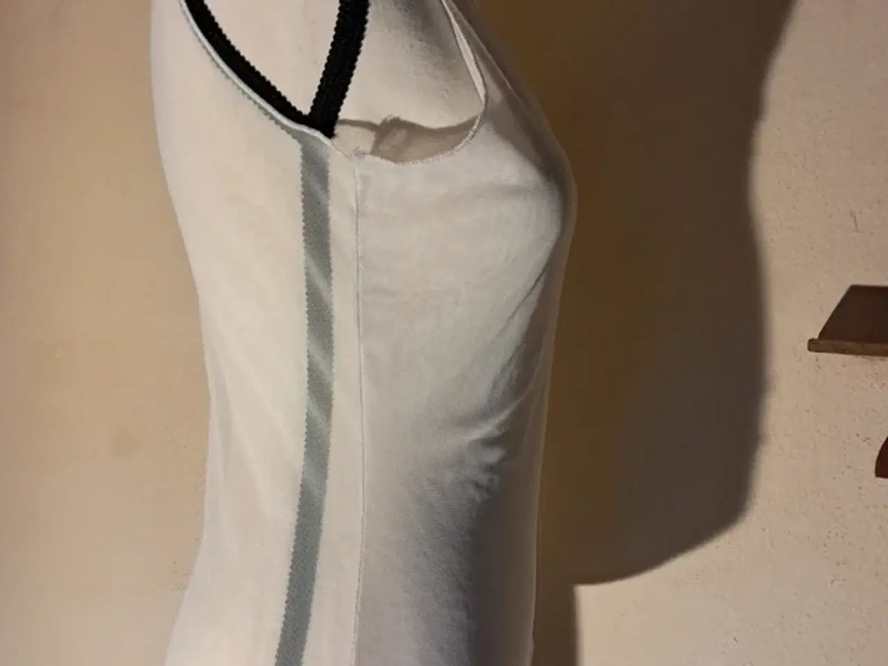 Billede 4 - Tippy str. L top