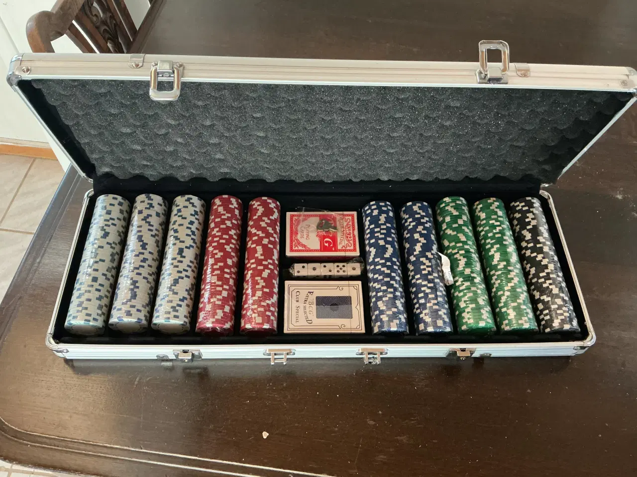 Billede 1 - Poker kuffert med 500 chips