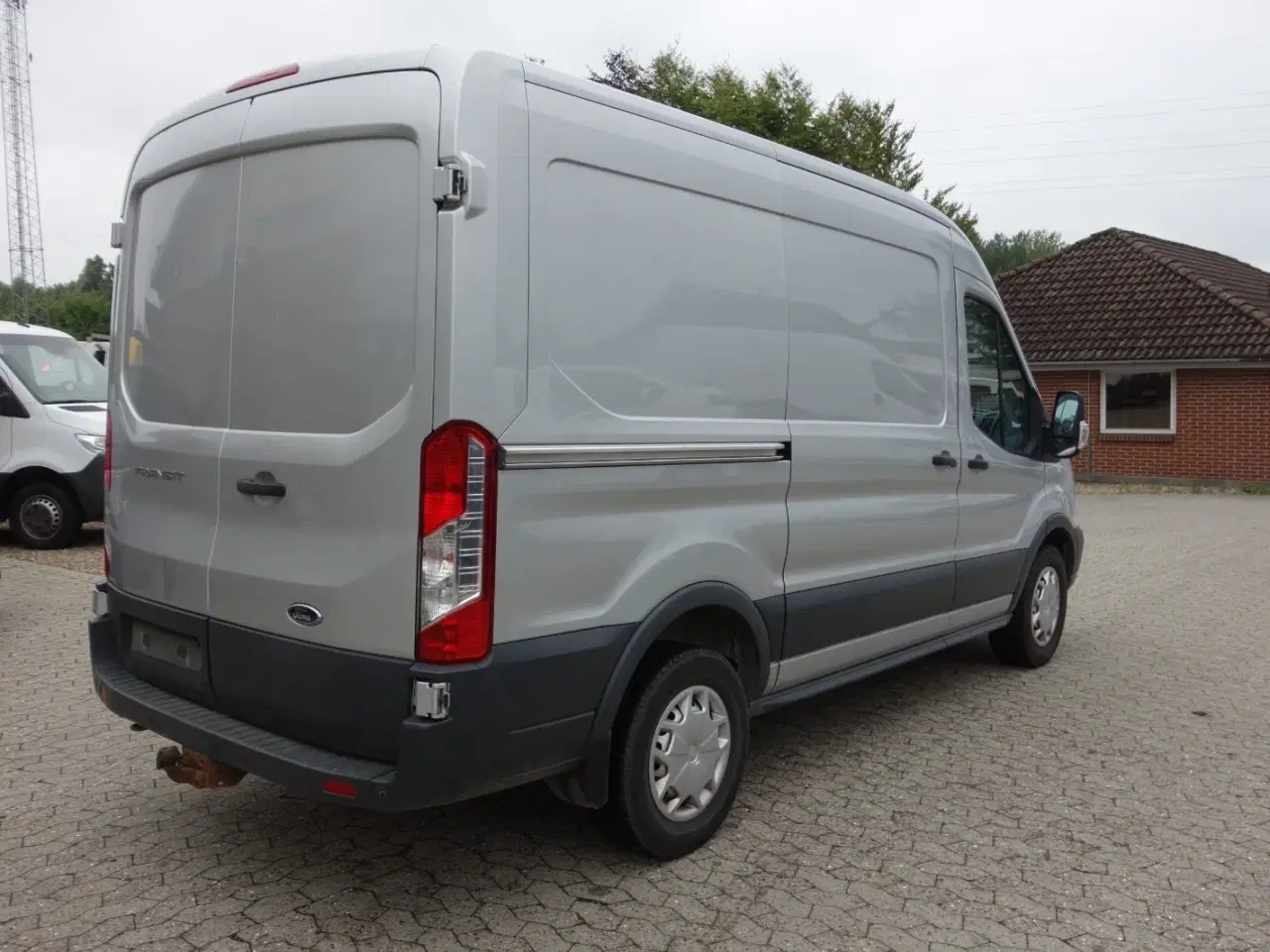Billede 15 - Ford Transit 350 L2 Van 2,0 TDCi 130 Ambiente H2 FWD