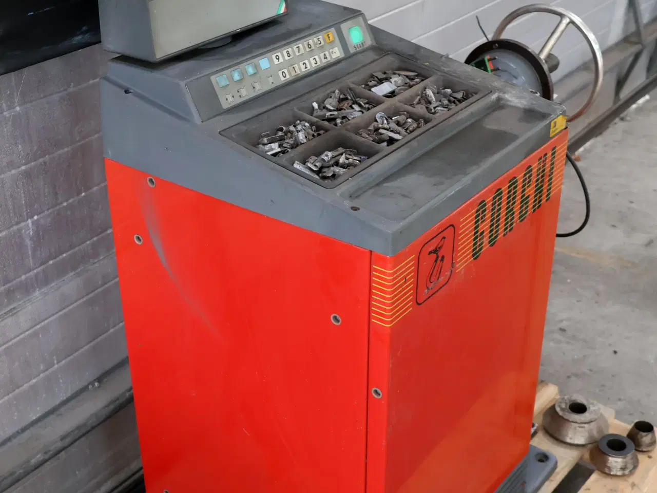 Billede 3 - Corghi EM61 Hjulafbalanceringsmaskine