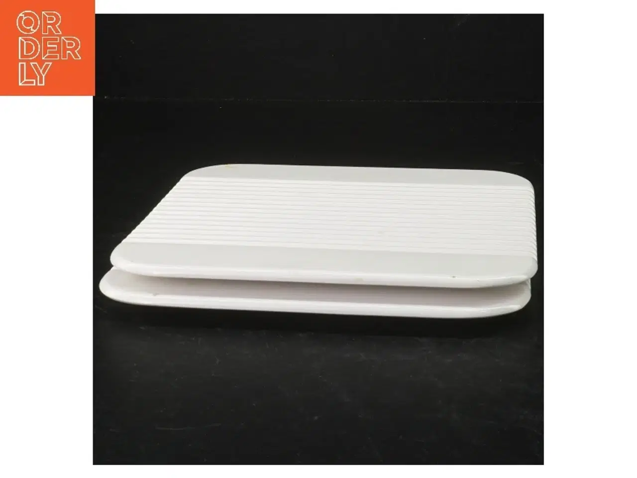 Billede 1 - Porcelænsfade (str. 18 x 18 cm)