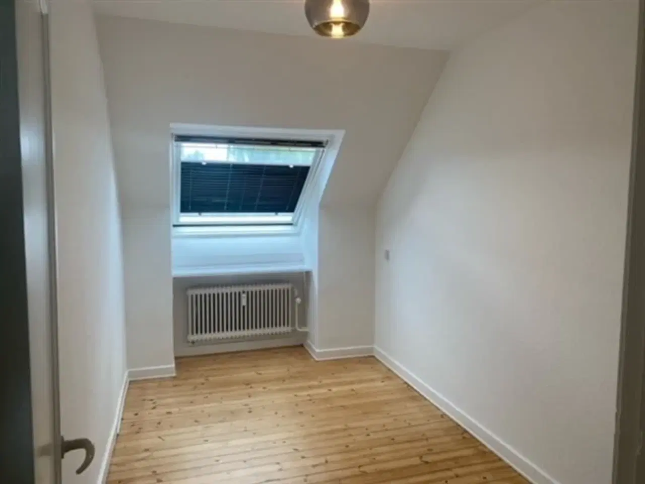 Billede 1 - Room rental with private apartment during weekdays., Glostrup, København