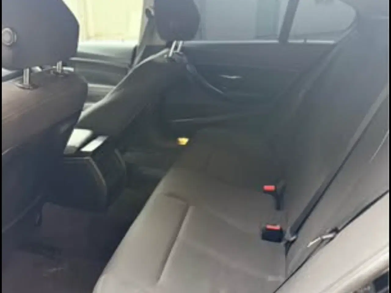 Billede 9 - BMW 320D M-Pakke • Masser af udstyr • KUN 100.000 