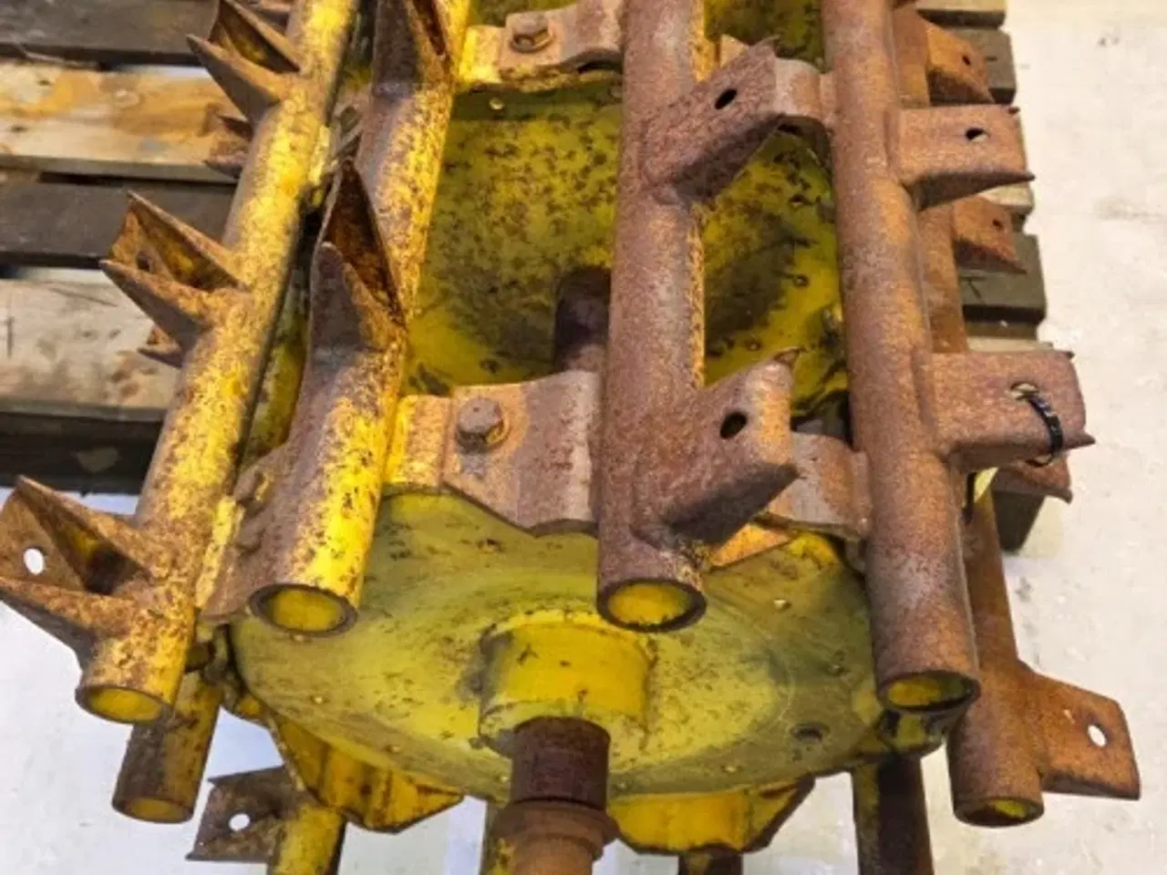Billede 15 - New Holland TX68 Tærskecylinder 84004930