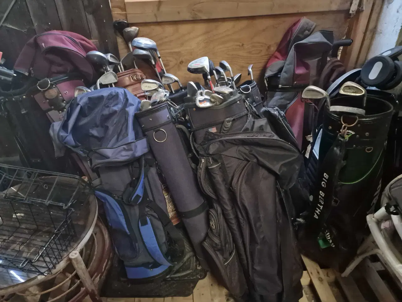 Billede 1 - Golfudstyr 