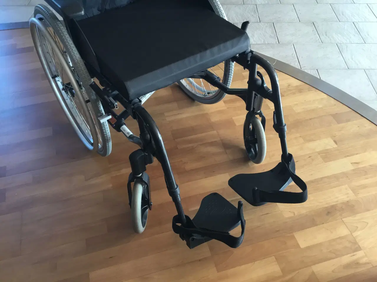 Billede 3 - Handicap kørestol