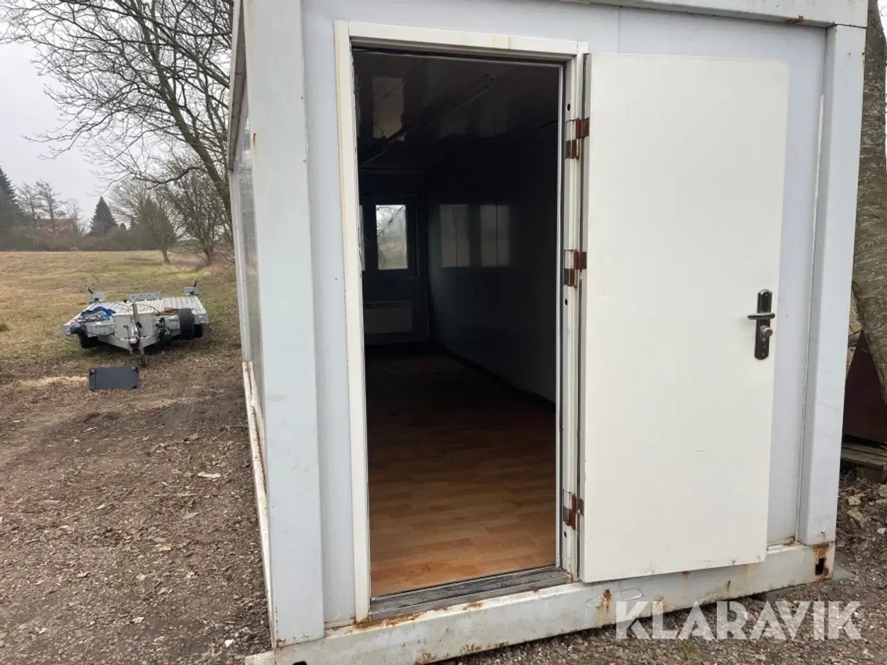 Billede 9 - 20fods container isoleret