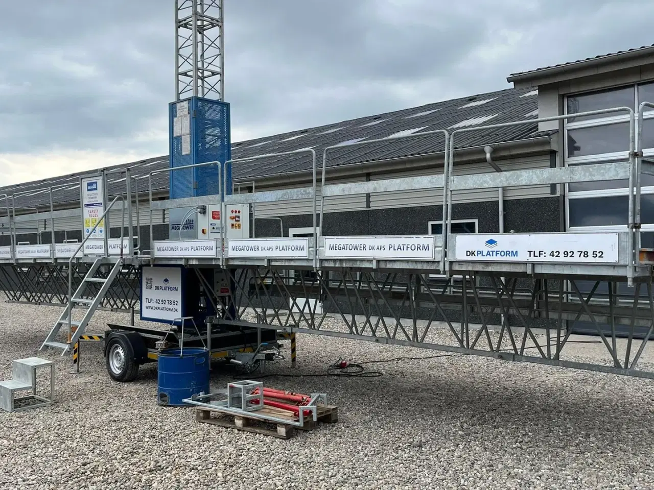 Billede 6 - Mega-Tower Byggeelevatorer arbejdsplatformen, Byggeelevatorer, mastklatreplatforme, byggehejs, Climber, buildclimber