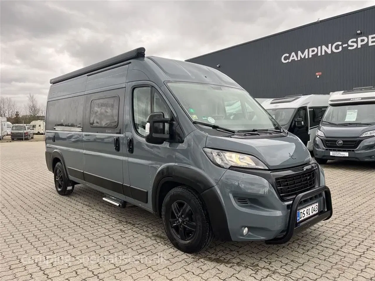 Billede 2 - 2022 - Tourne 6.0 Thunder Edition   Tourné 6.0 Thunder Edition model 2022 - reg. første maj 2023 - kan nu ses hos Camping-Specialisten