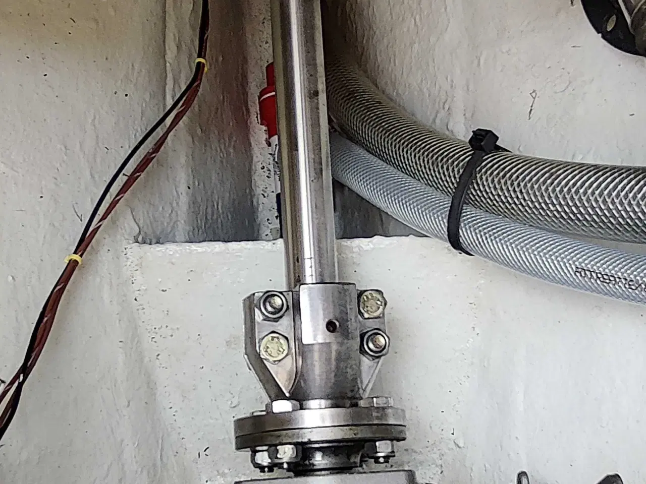 Billede 9 - Saga 27 med nyere Yanmar motor, mast, rig og sejl