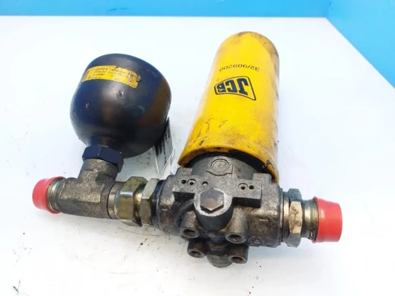 Billede 10 - JCB 4CX  Hydraulikfilter hus 32/909500