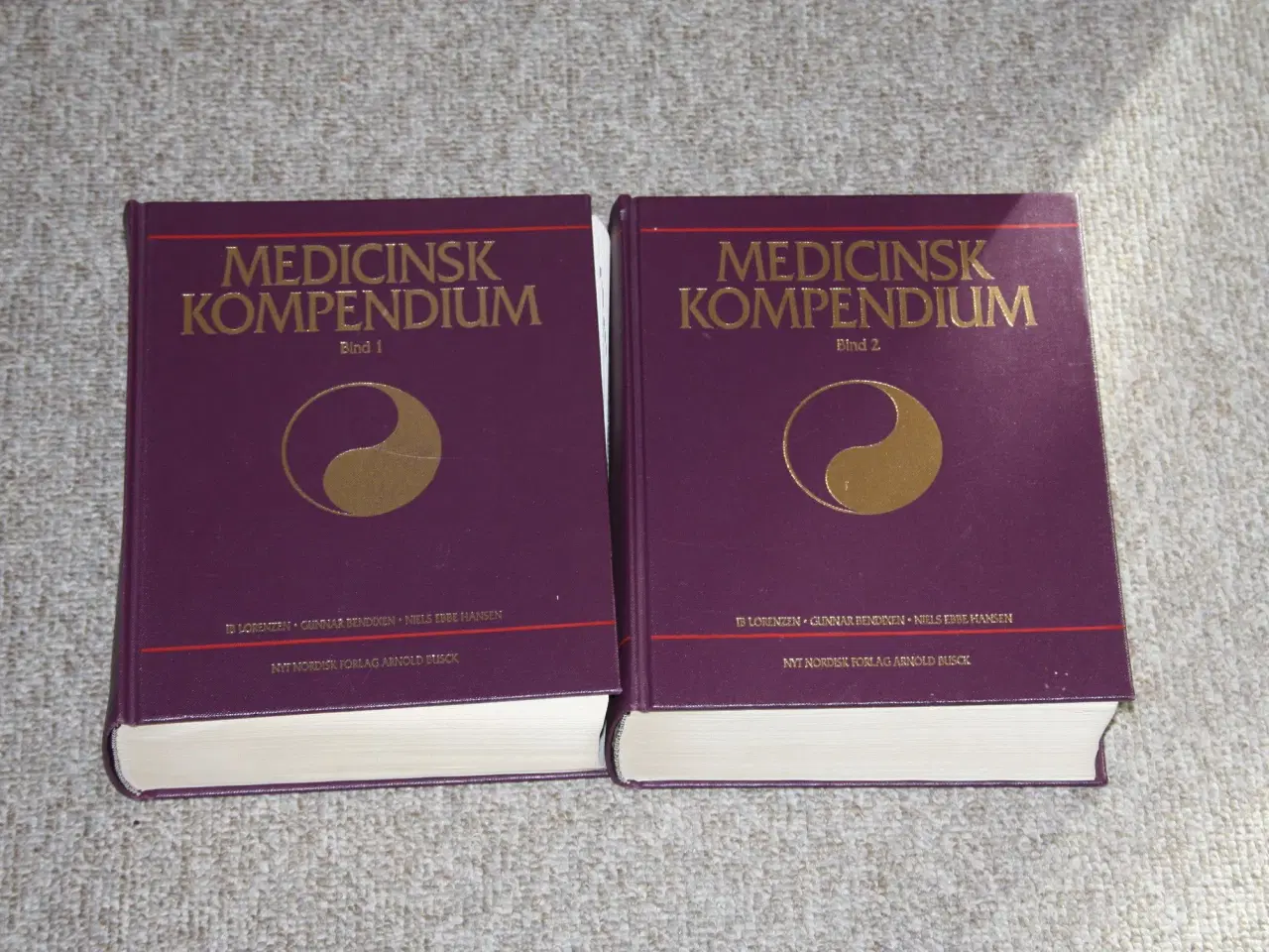 Billede 1 - Medicinsk kompendium  af Ib Lorenzen