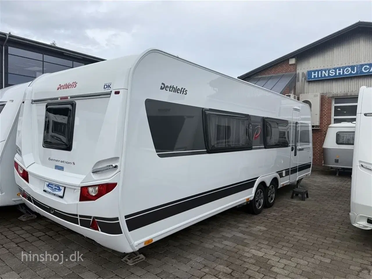 Billede 14 - 2019 - Dethleffs Generation Scandi 695 BQT   Lækker vintervogn med fritstående dobbeltseng og front køkken fra Hinshøj Caravan