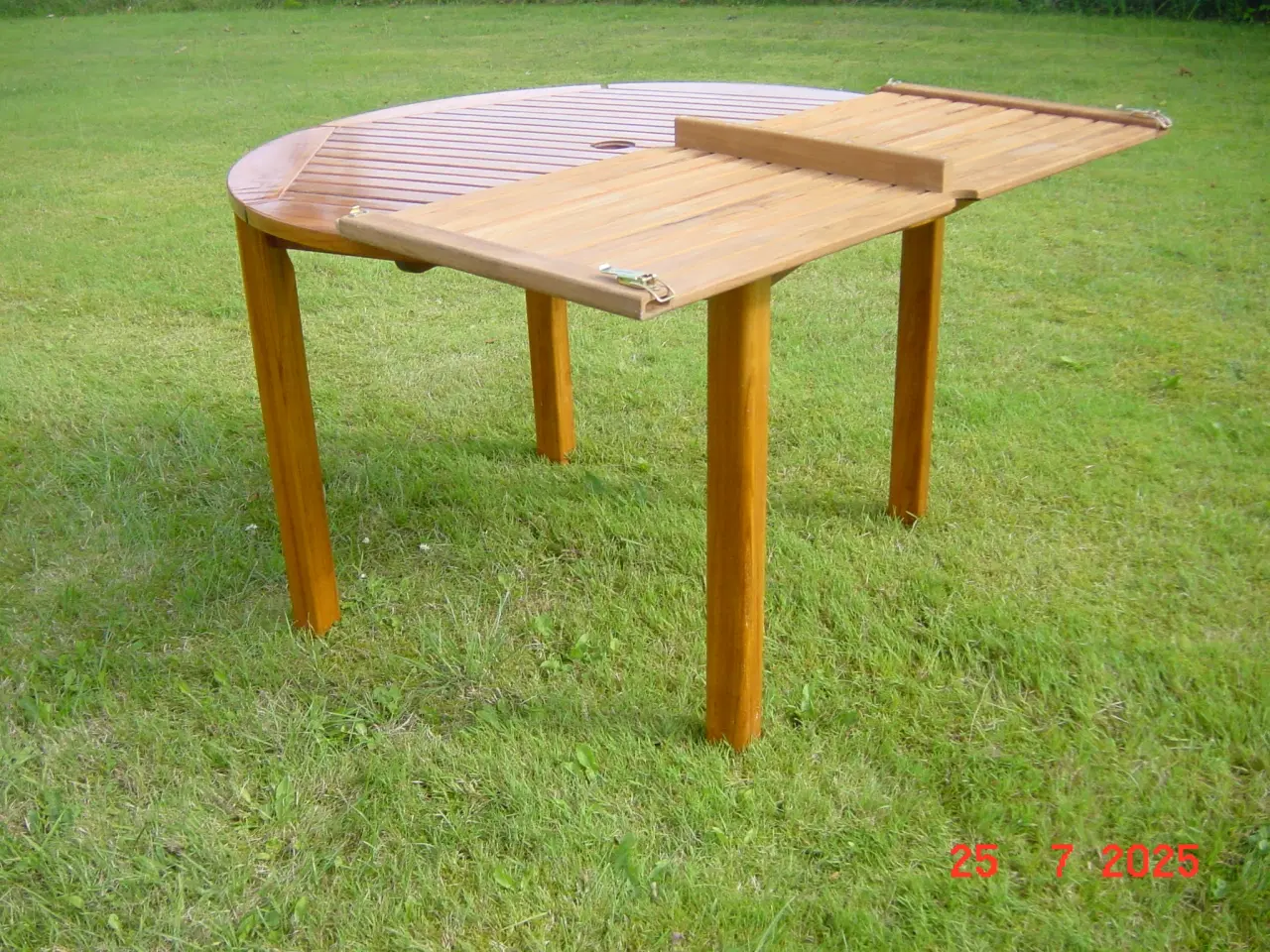 Billede 3 - Havebord
